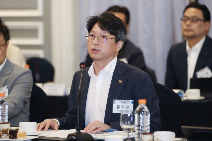 홍지선 국토교통부 제2차관 모빌리티 혁신성장 포럼 운영위원회에 참석 - 포토이미지